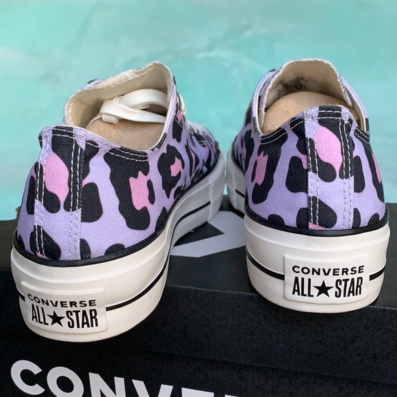 Converse Leopard Print platform sneakers- NWOB - Picture 12 of 14